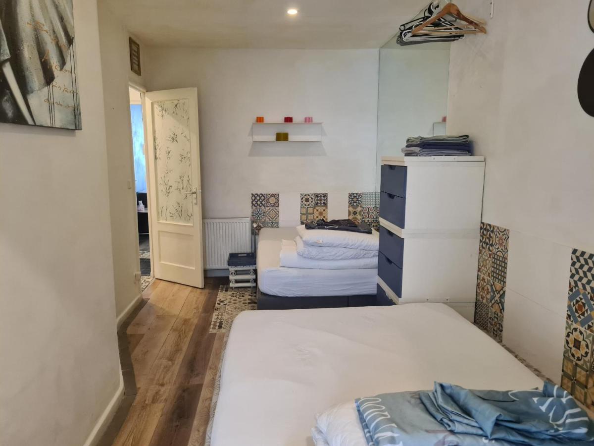 1 Bedroom 15 Min By Tram To Amsterdam Centre! Exterior photo